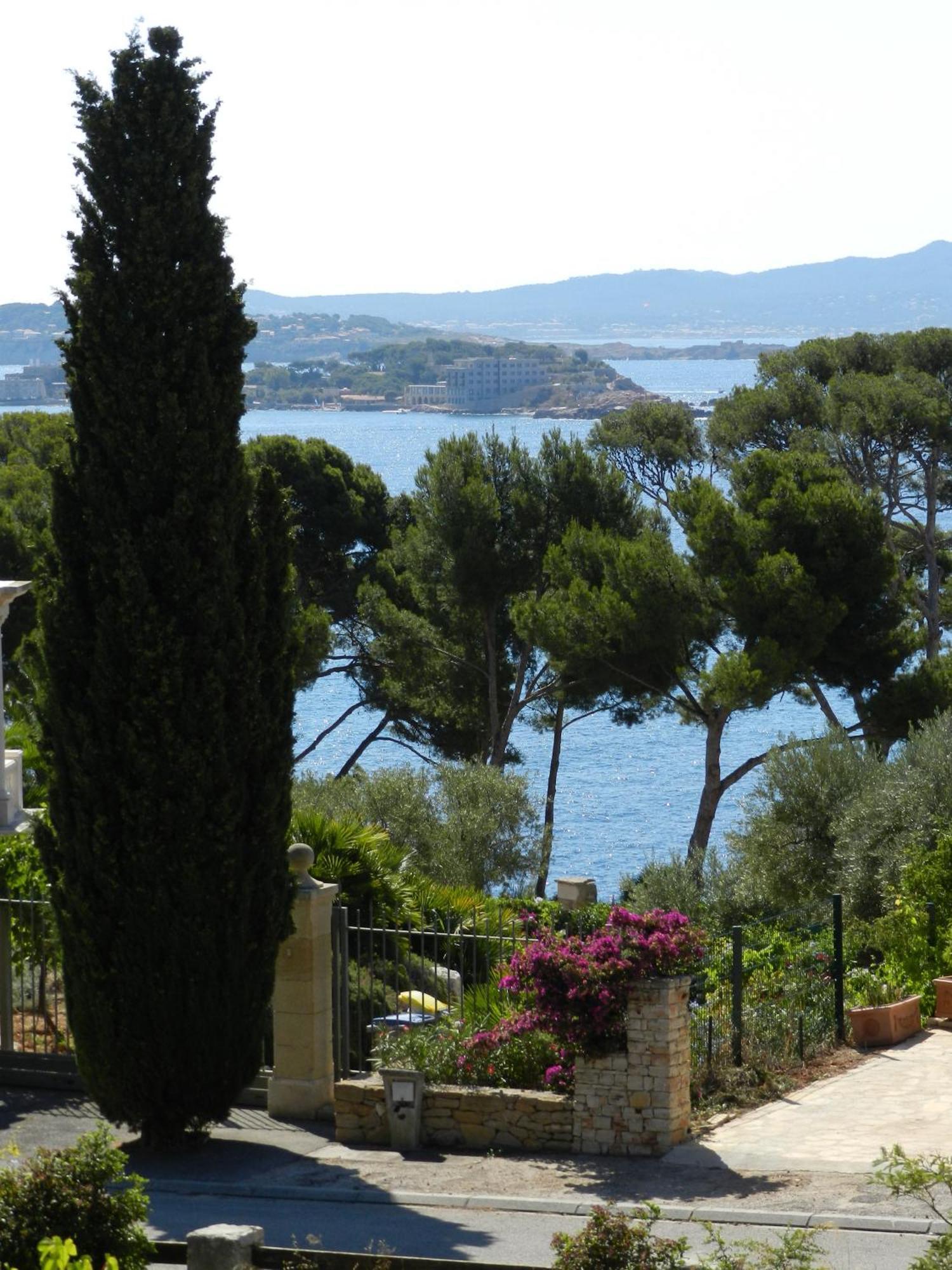 Le Hameau de la Crique de l'Anglaise Bandol Extérieur photo